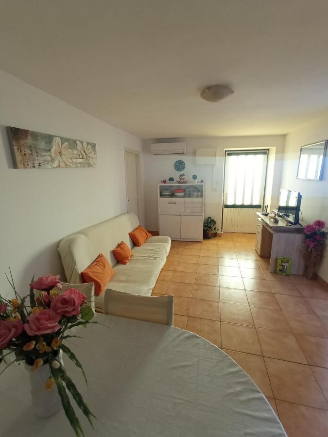 Apartman Anna Podstrana Buitenkant foto